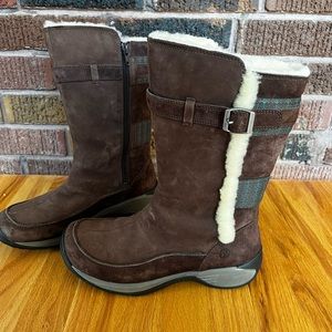 Merrell Boots - size 8.5 - barely worn!